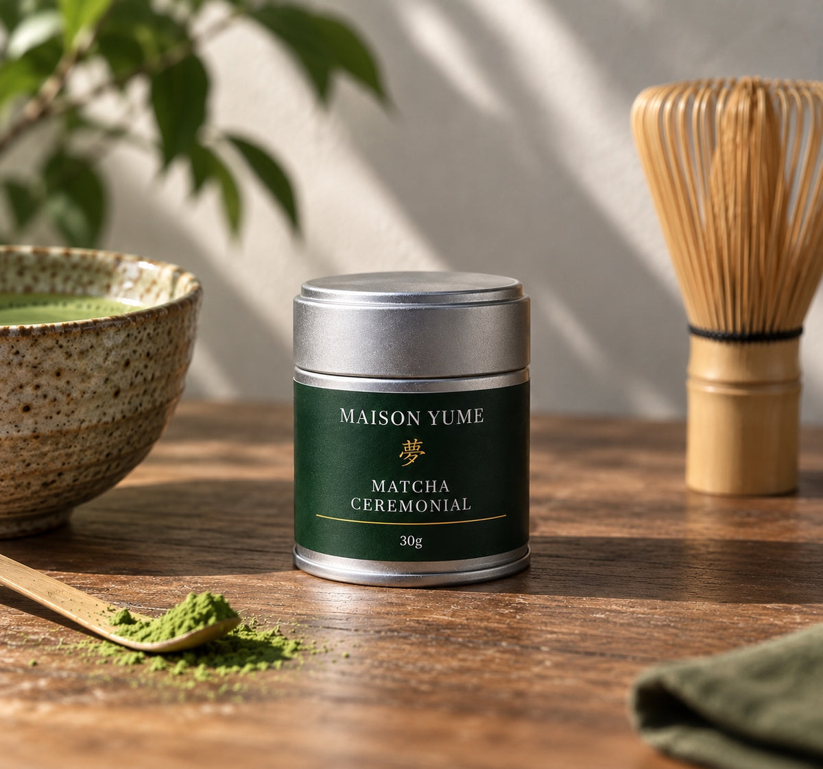 Matcha Maison Yume avec bol, cuillère et chasen en bambou